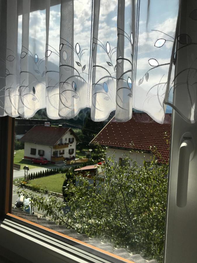 Nikolaus Und Evelyn Astner, Ferienwohnungen Tröpolach Buitenkant foto